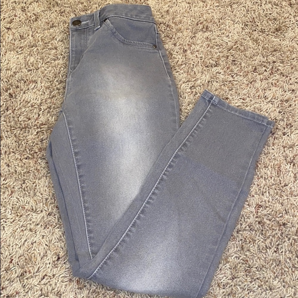 jeans